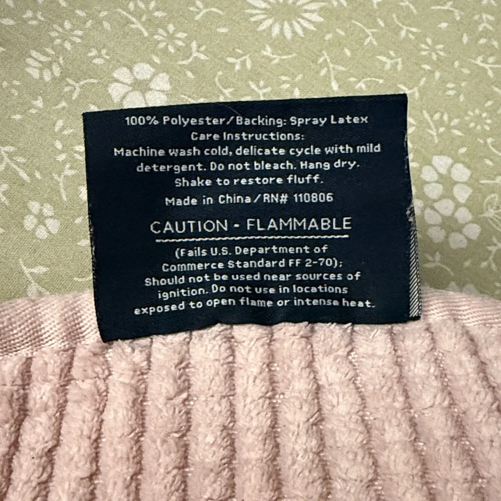 French Connection Chenille bath Rug, 24”x18”
